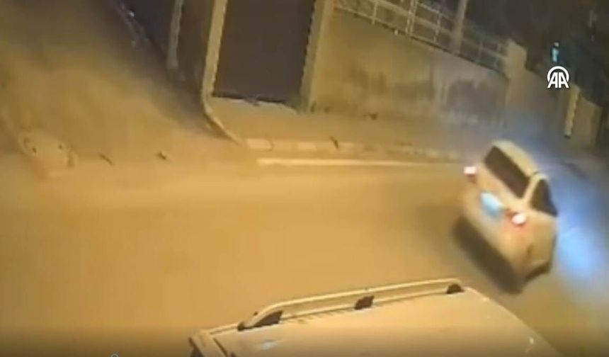 Sokağa çıkarken otomobilin çarptığı 2 yaşındaki çocuk ağır yaralandı