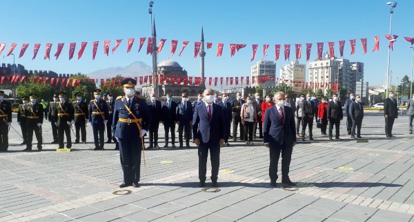 korona golgesınde zafer bayramı kutlandı 2
