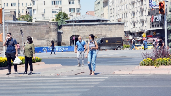 vatandas maske takmamakta ısrarcı 1