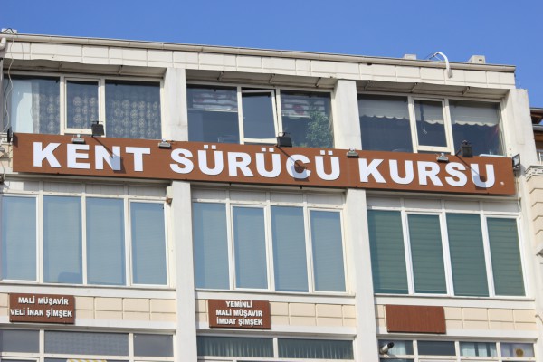 Sürücü kursu sahibi intihar etti2