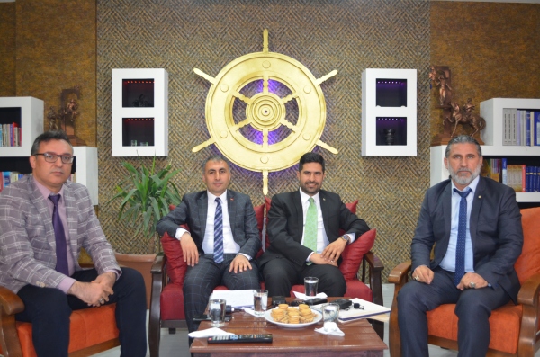 Cumhur ittifakı Sarız Belediye Başkan Adayı Baki Bayrak ilçedeki en önemli sorunu açıkladı kopuk belediyecilik