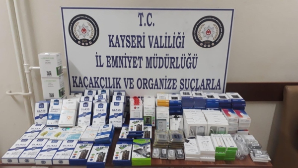 KOM Şubeden Emtia Kaçakçılığı operasyonu