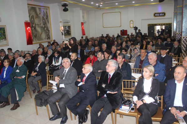 Perinçek Köylü bu memleketin sırtında kambur hale geldi2