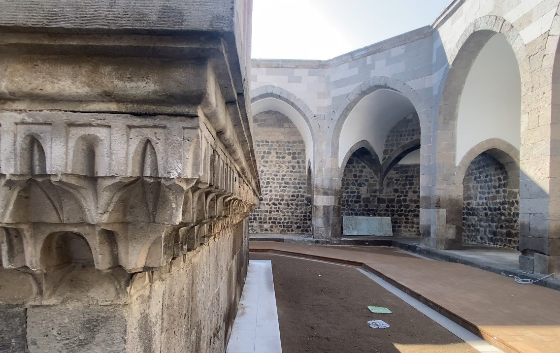 Köşk Medrese (1)