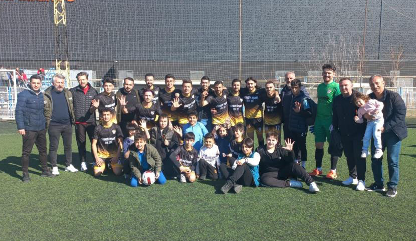 Ömürspor1.Jpg333
