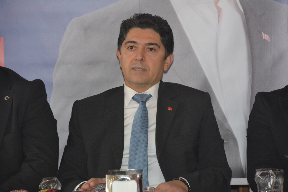 Özgür Alçı