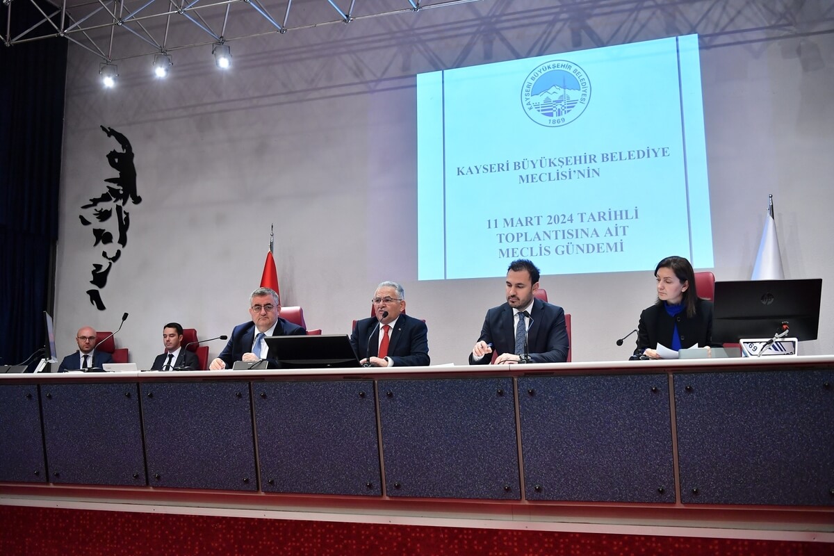 Buyuksehir Belediye Meclisi3 (1)
