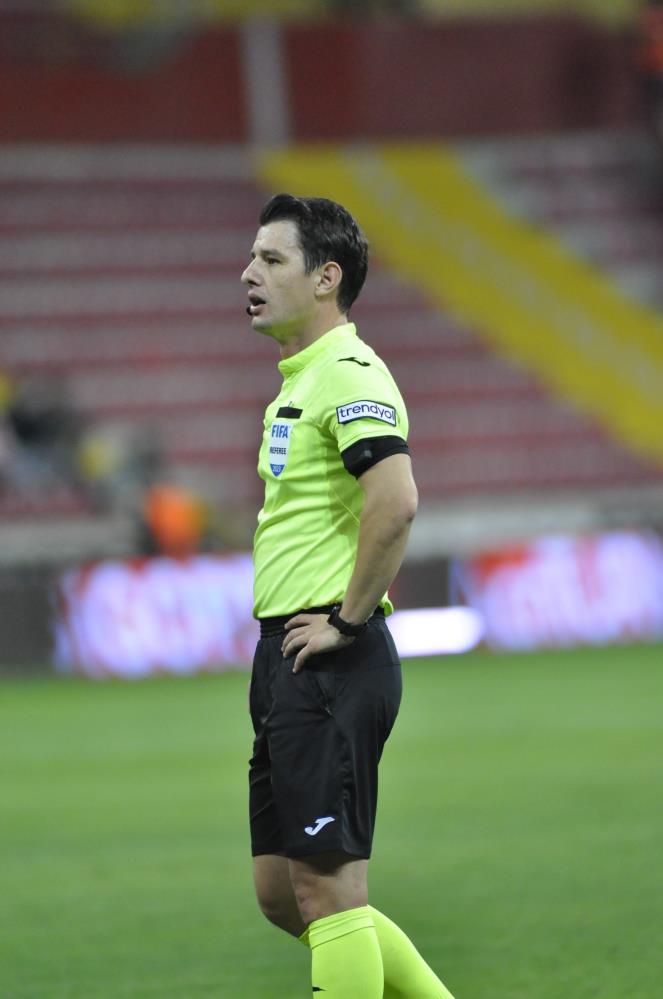 Halil Umut Meler