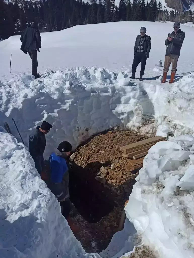 Kızakcenaze1