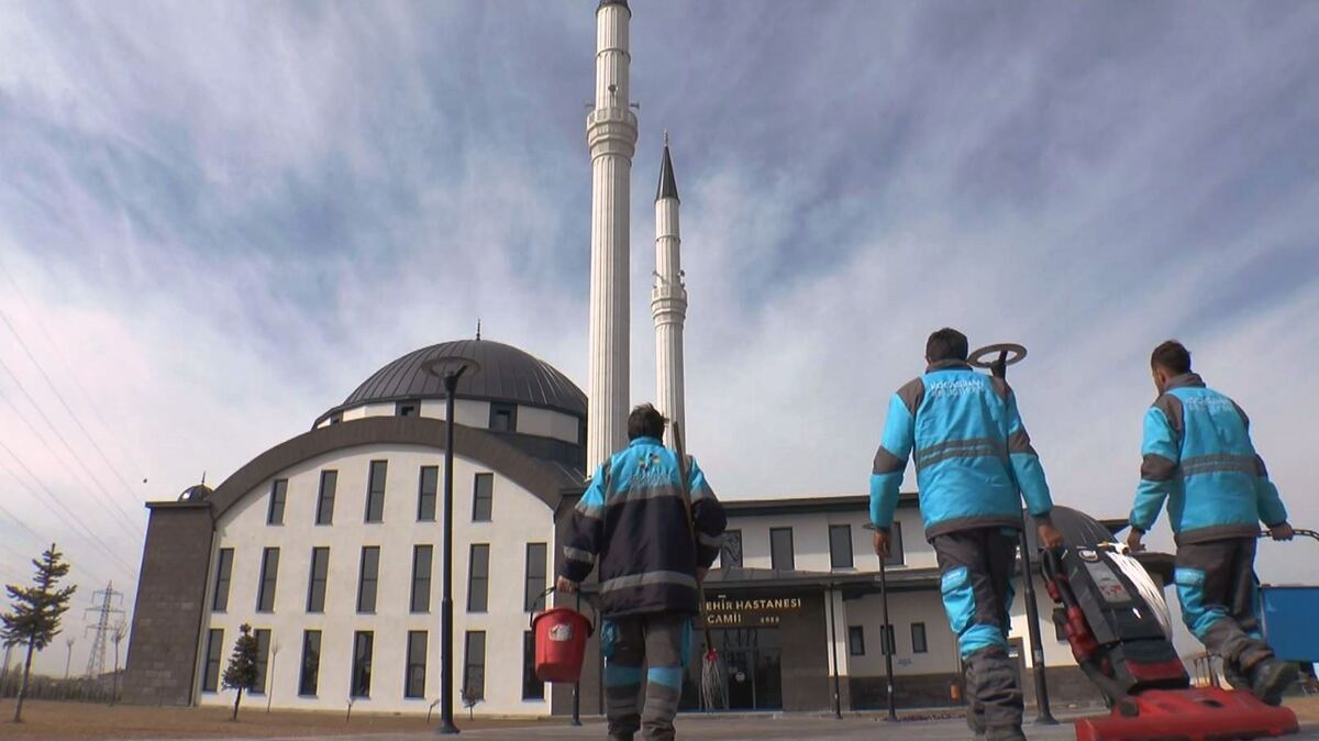 Kocasinan Camiler Gül Kokacak (1)