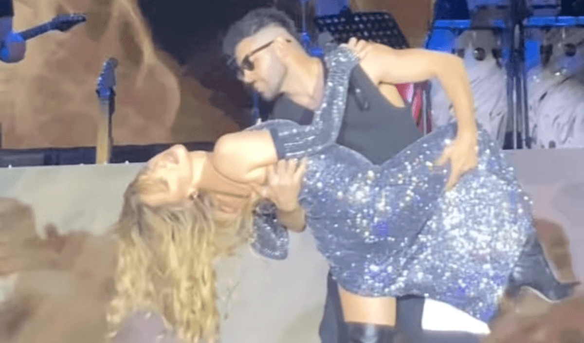 Lacivert Kırmızı Son Dakika Hareketli Instagram Gönderisi (36) (1)