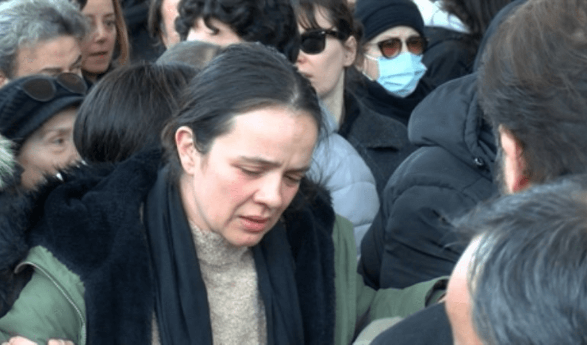 Lacivert Kırmızı Son Dakika Hareketli Instagram Gönderisi (44) (1)