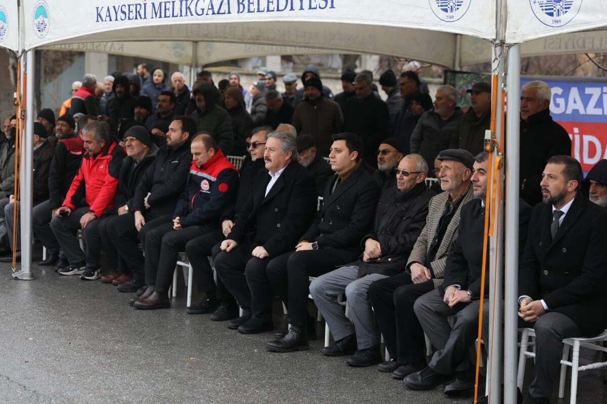 Melikgazi Meyve Fidesi (2)