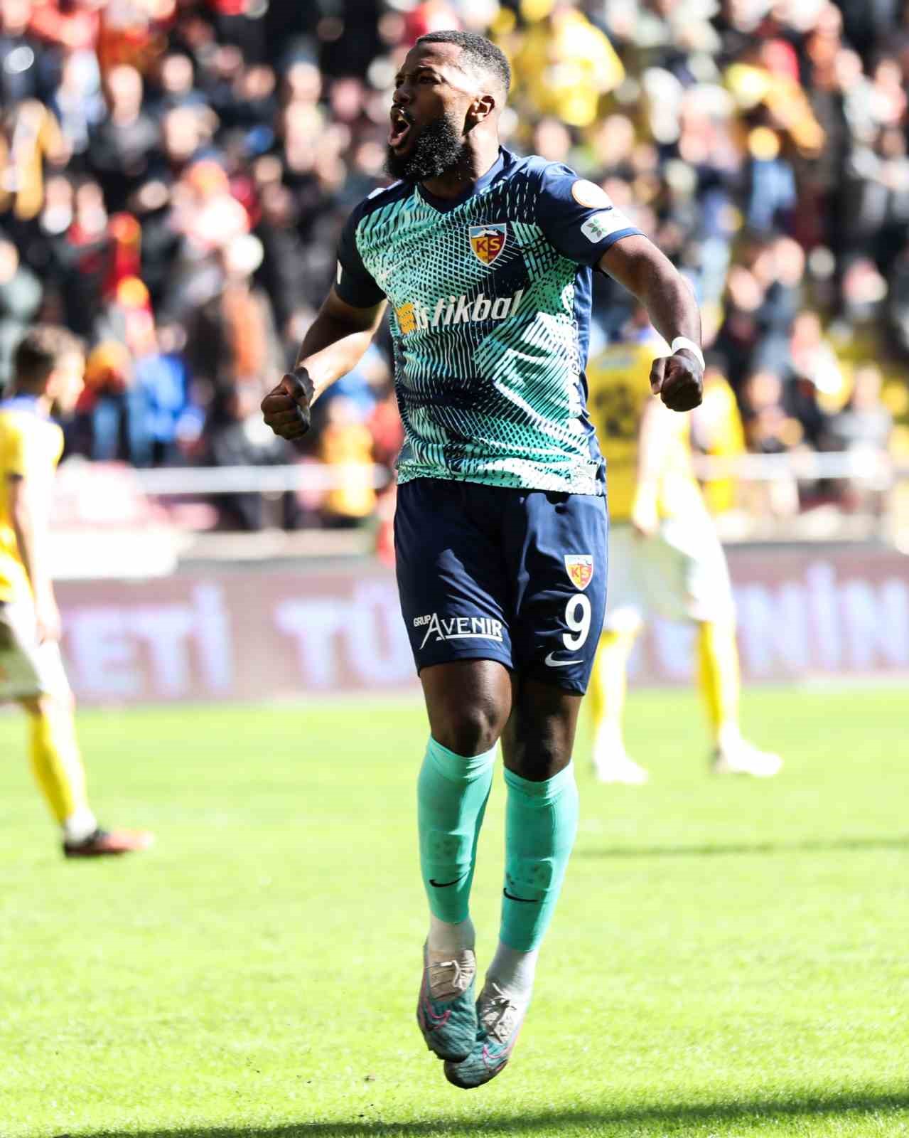Nazon12