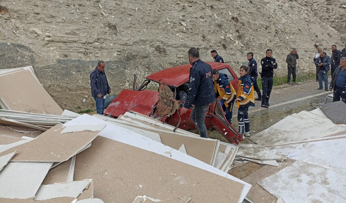 Sivas Kayseri Yolu Kaza (1)