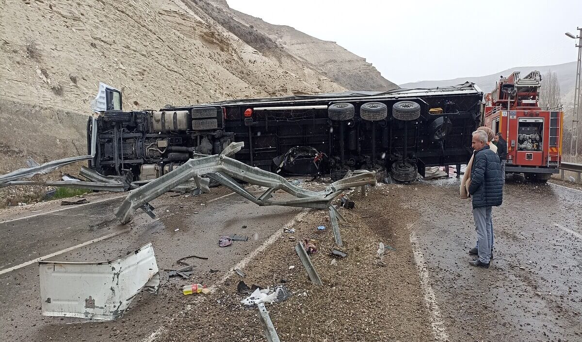 Sivas Kayseri Yolu Kaza (3)