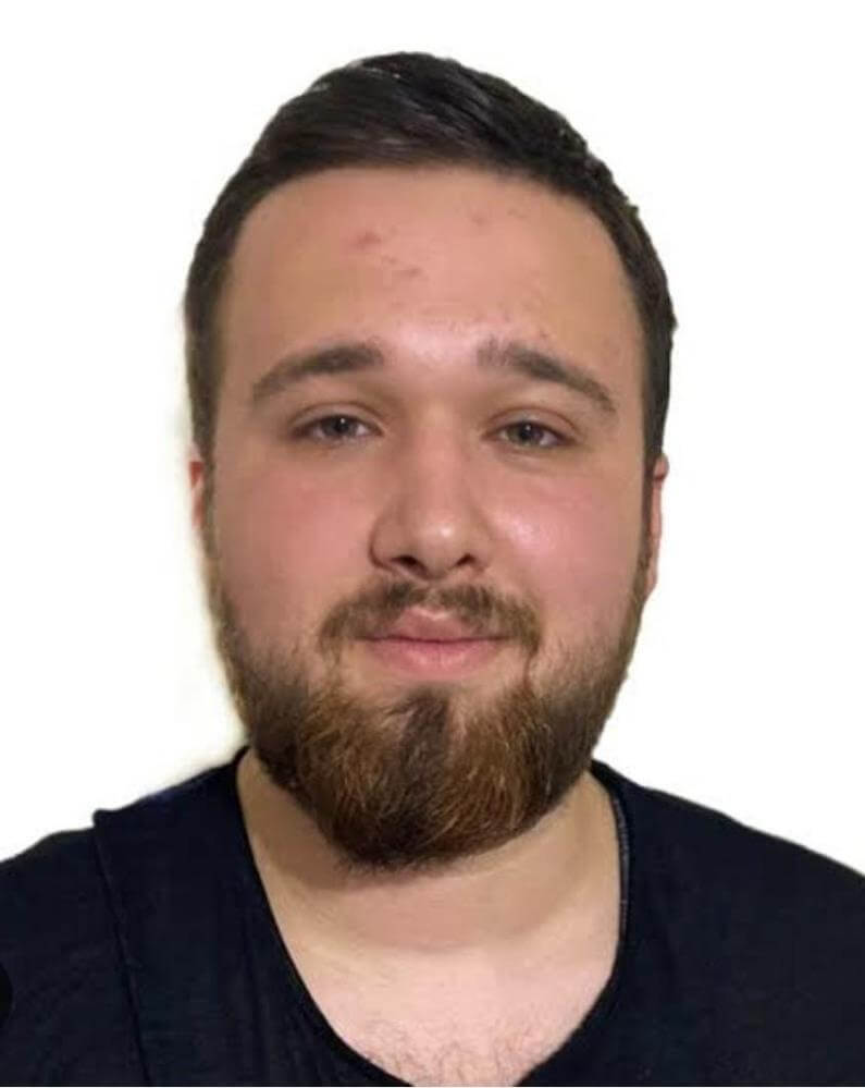 Üni̇versi̇te Öğrenci̇si̇.jpg2