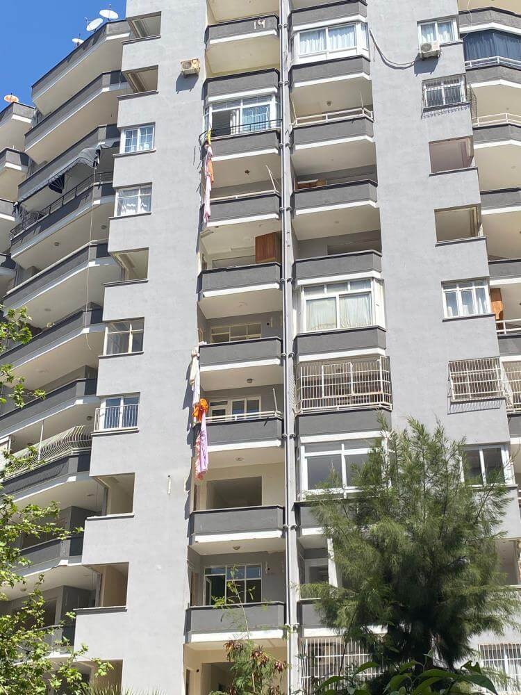 Düşerek Öldü Adana.jpg1