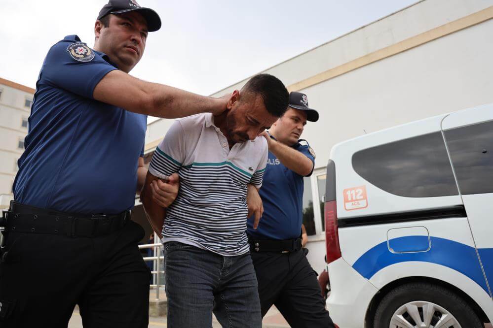 Adana Yolda Yakalandı2