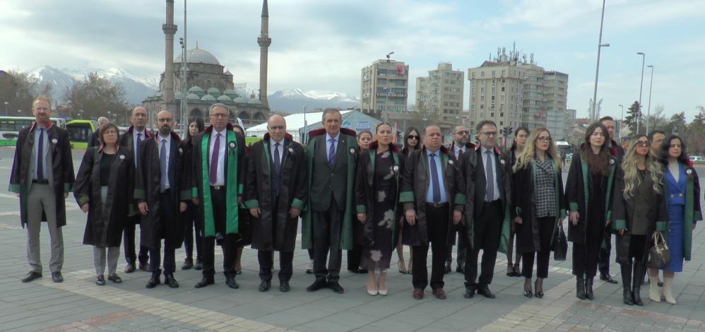 Avukatlar Günü475