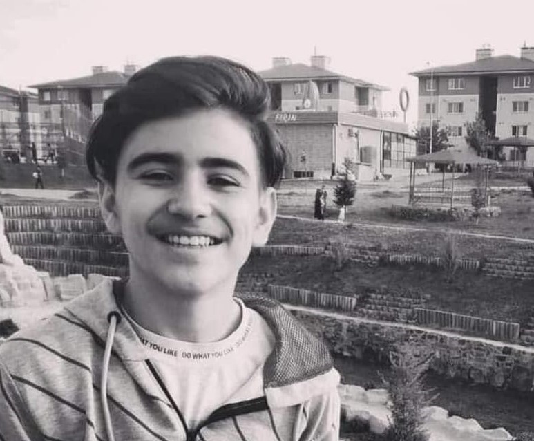 Iki Kardeş Cenaze (4)