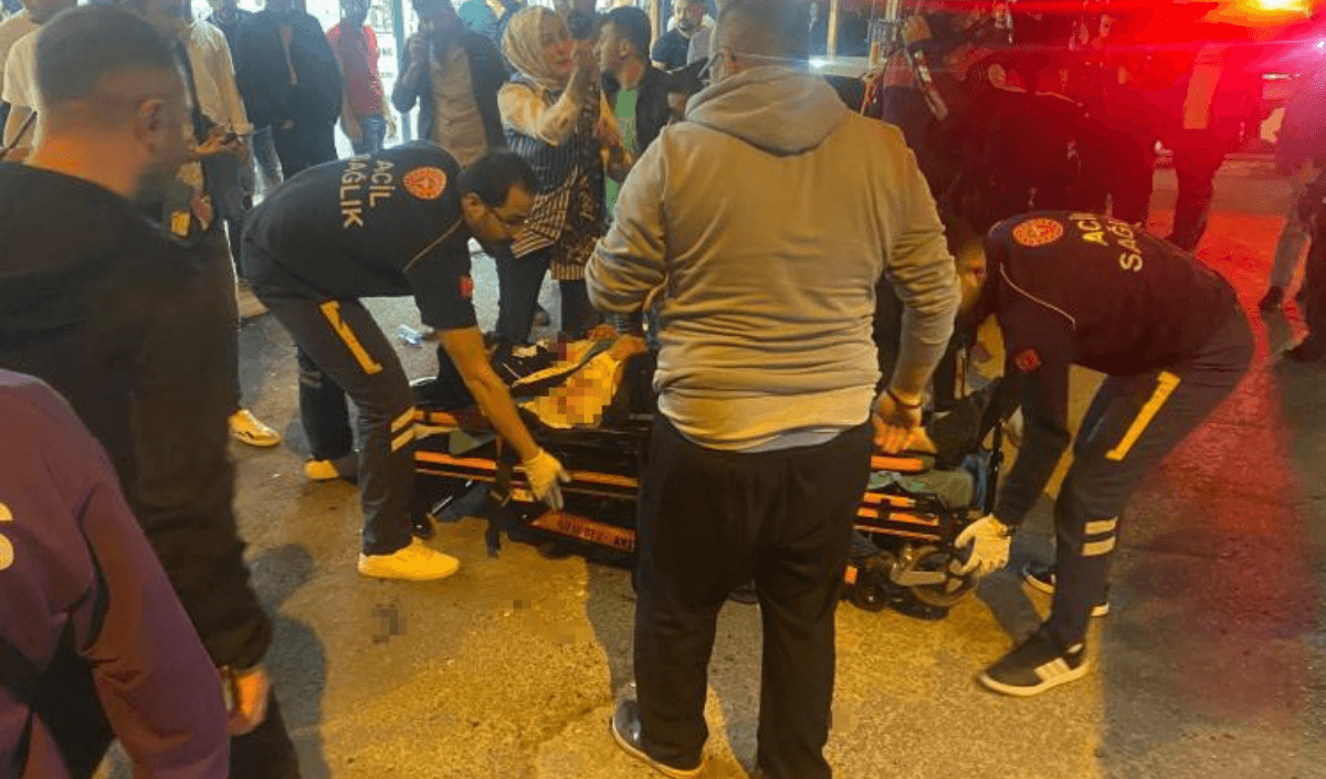 İki Grup Arasında Silahlı Bıçaklı Kavga!