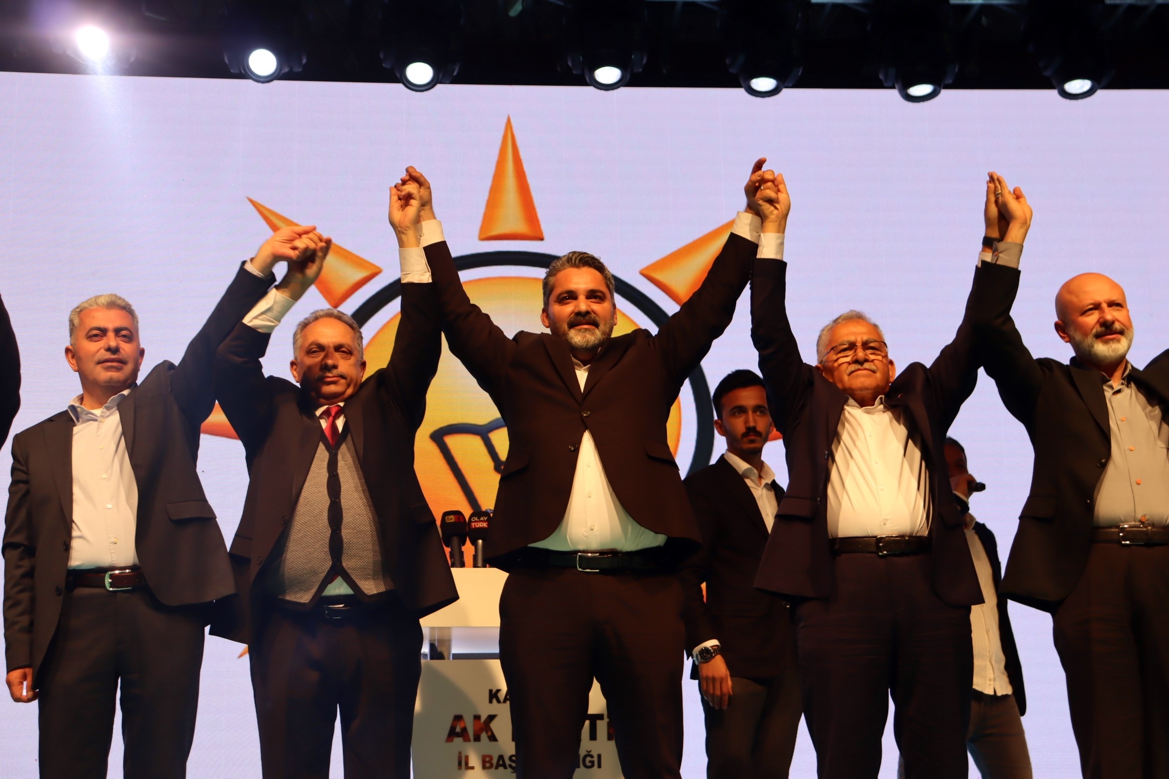 Memduh Maaş (1)
