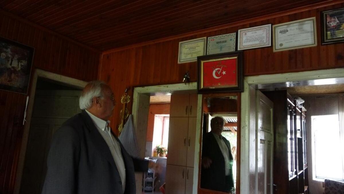 18 Başbakan, 7 Cumhurbaşkanı Eskitti! O Hala Muhtar!-4