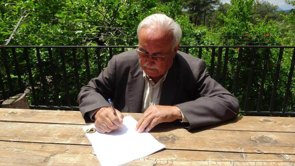 18 Başbakan, 7 Cumhurbaşkanı Eskitti! O Hala Muhtar!-1