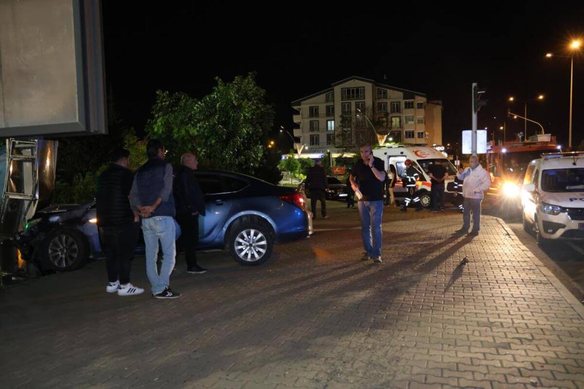 Zincirleme Kazaya Neden Oldu: İlginç Bir Teklifte Bulundu!-2