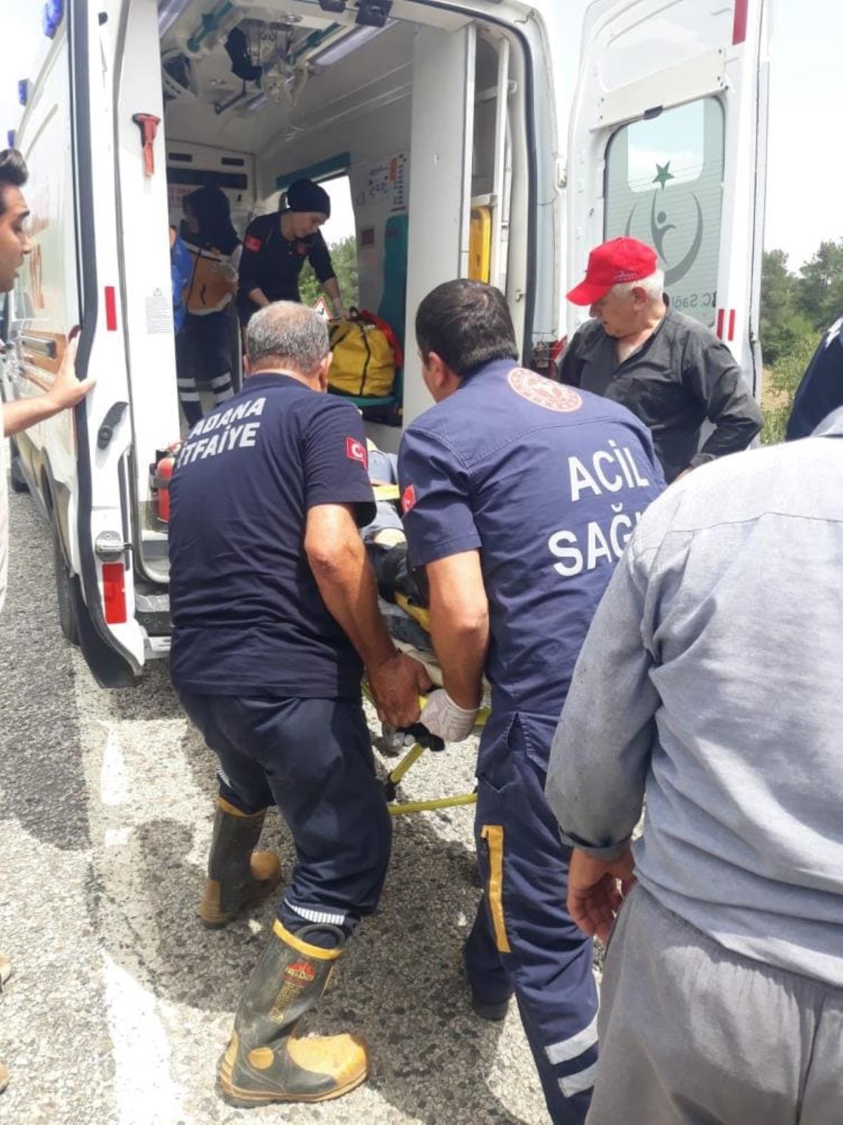 Bahçeyi Çapalamak İstedi, Bacağını Makineye Kaptırdı! 3