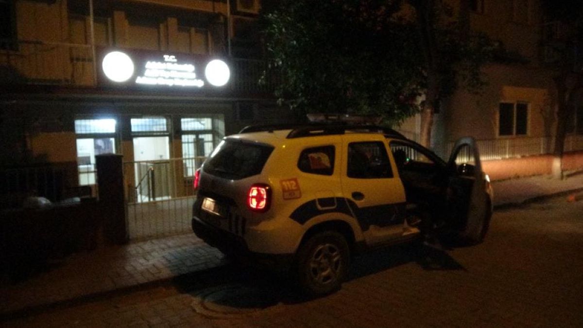 Eski Eşinin Kız Kardeşini Ve Arkadaşını Vurdu 1 Ölü 1 Ağır Yaralı 2