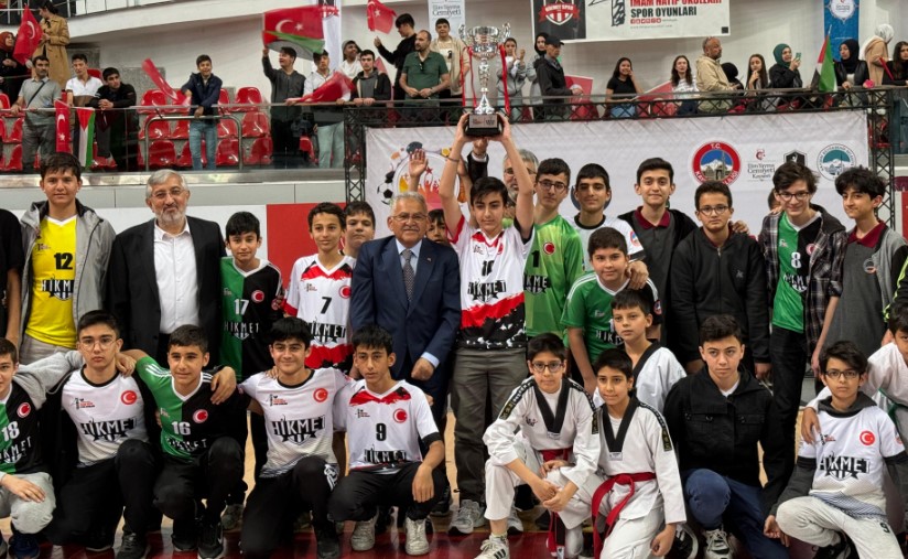 Geleneksel Imamhatip Spor Oyunları Kaysei