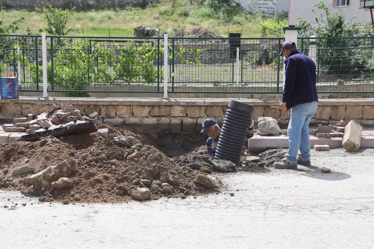 Yahyalı Gözbaşı Park Yağmur Giderleri 2