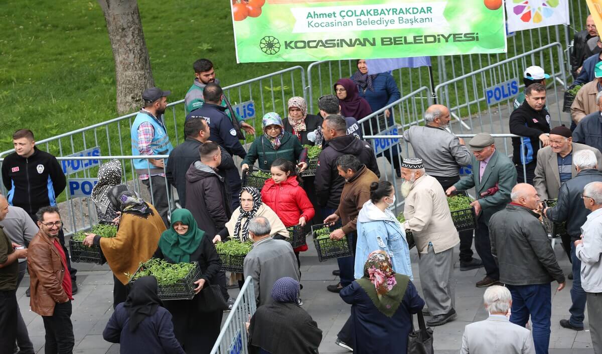 Kayseri Kocasinan Domates Fidesi Dağıtıldı(3)