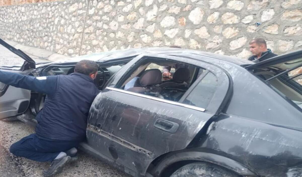 Kayseri-Malatya Yolunda Kaza! 4 Kişi Yaralandı!