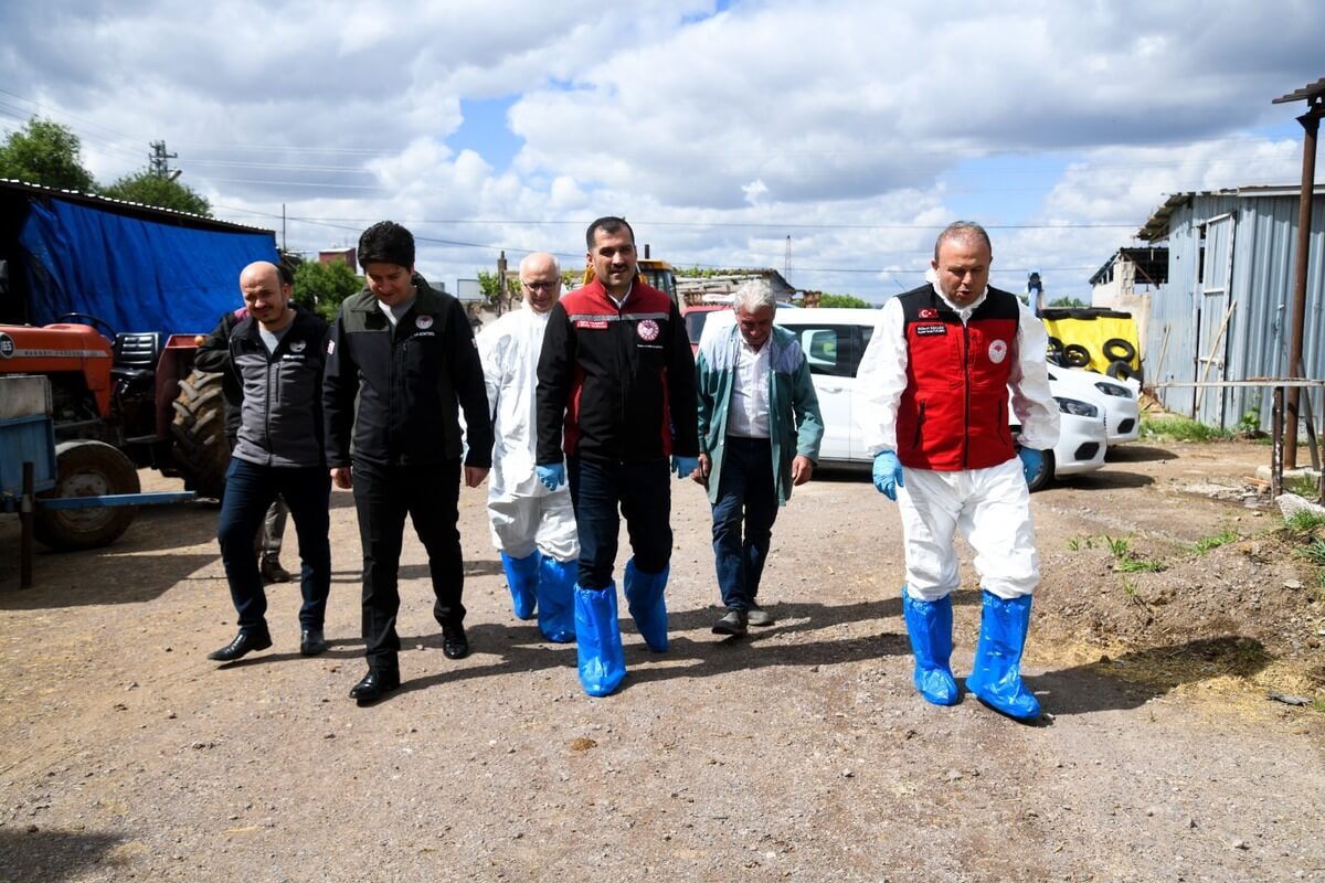 Kayseri’de İl Tarım Müdürü Bülent Saklav Eline İğneyi Aldı! (4)