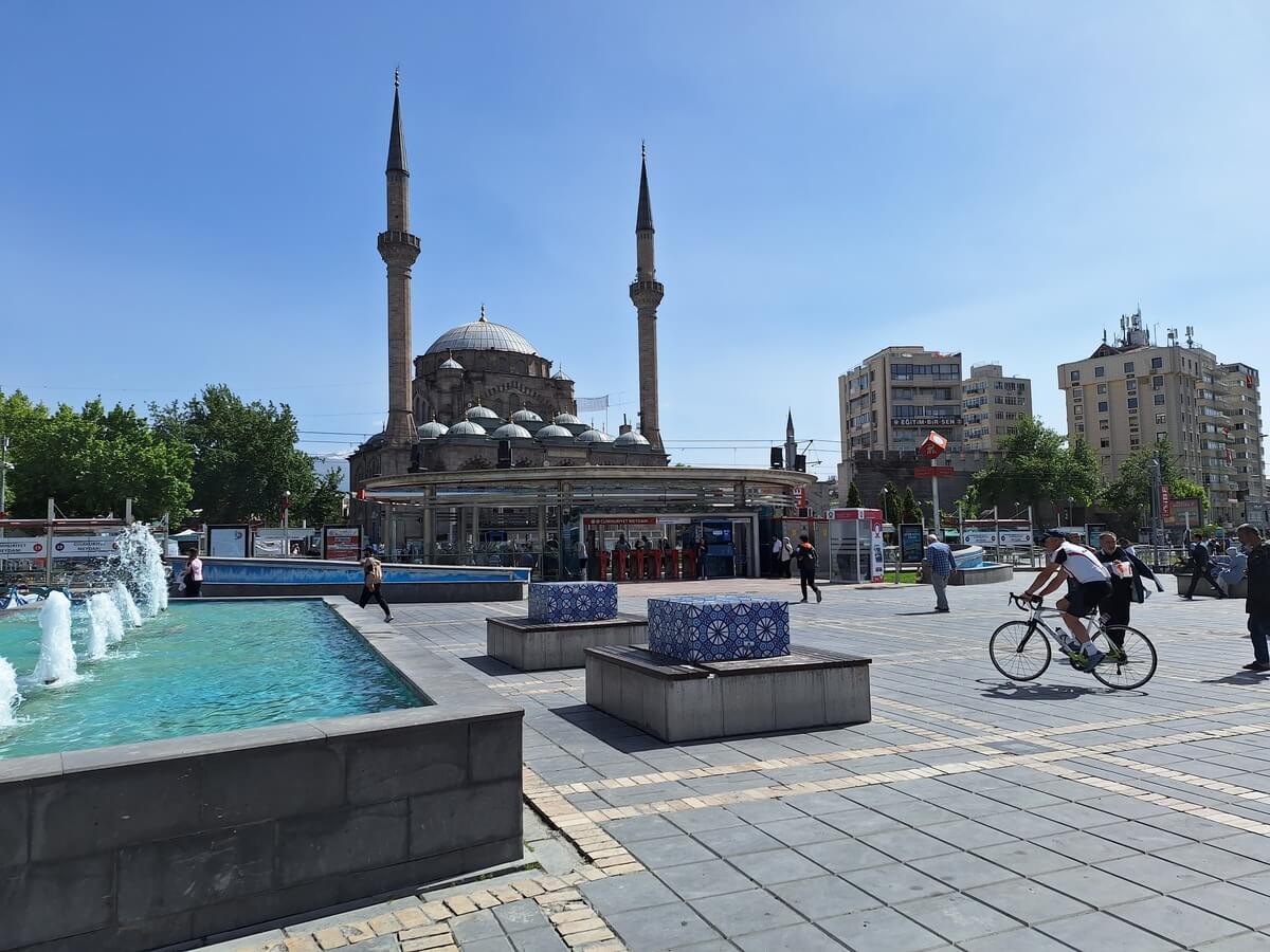 Kayseri’de Rekor Kırıldı! Alev Alev Yanıyor!