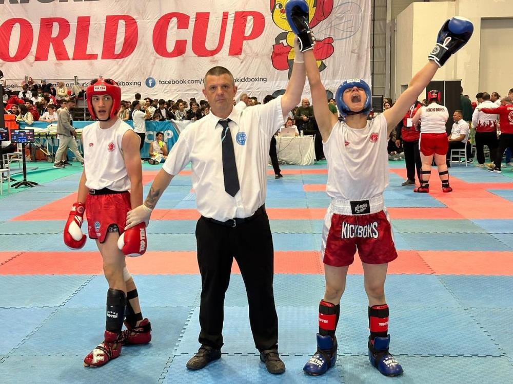 Kayserili Sporculardan Dünya Kupası’nda 6 Madalya2