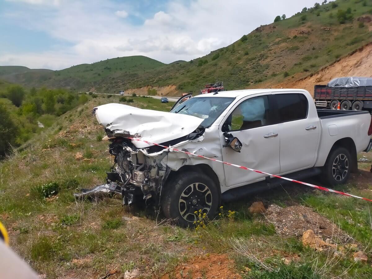 Sivas İmranlı'da Korkunç Kaza 2 Kişi Öldü (1)