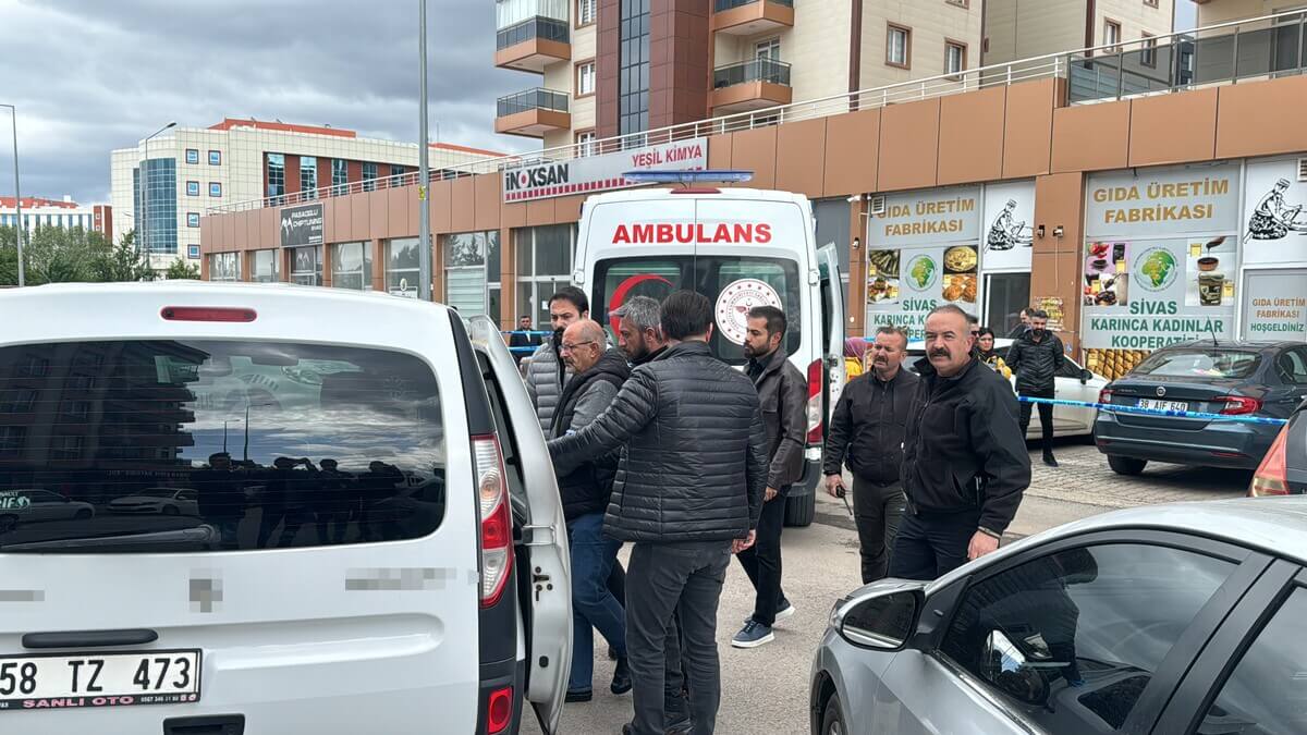 Önce Öldürdü Sonra Teslim Oldu! (3)