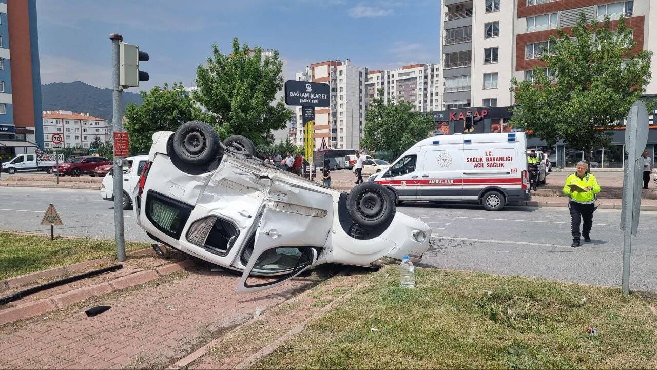 Ters Döndü