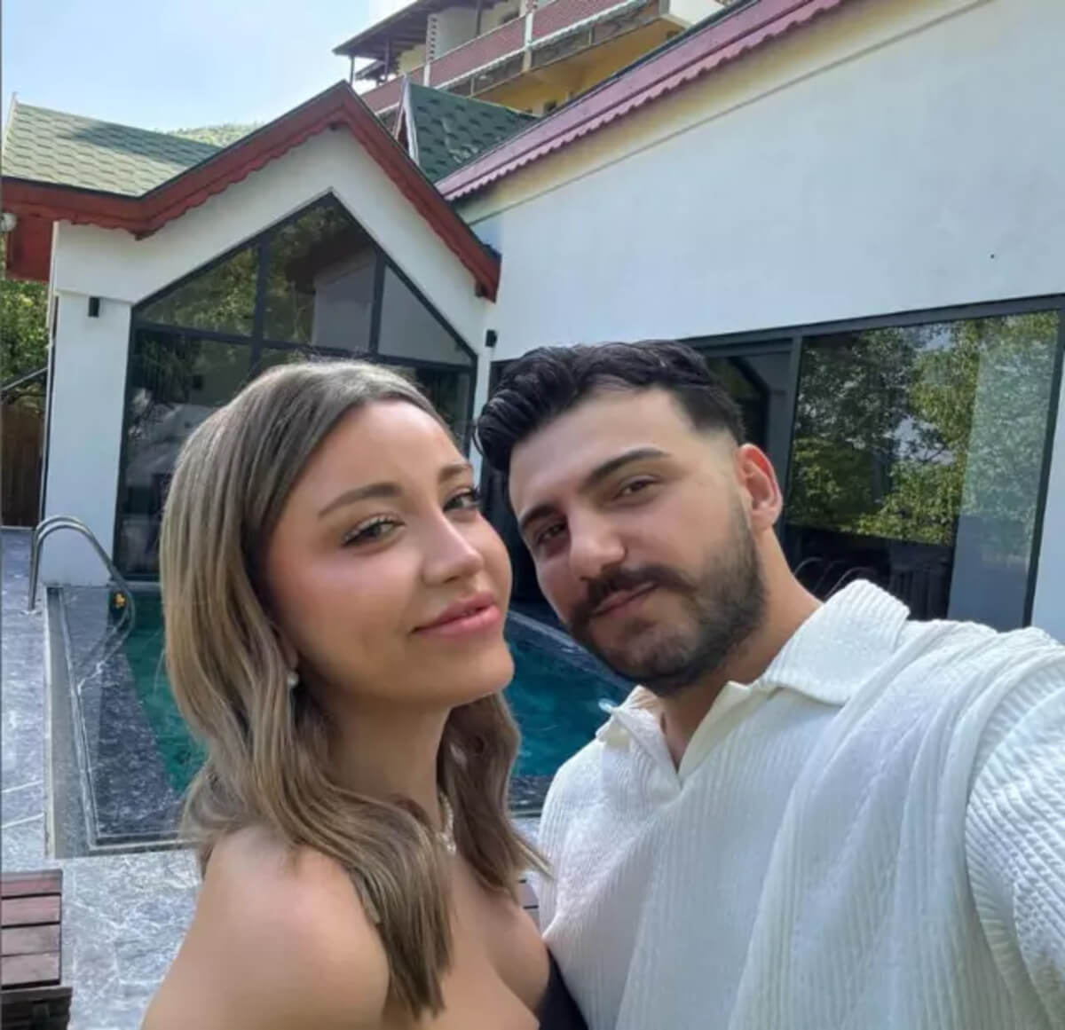 Ünlü Fenomen Çektiği Videoyla İlk Kez Sevgilisinin Yüzünü Gösterdi!-3