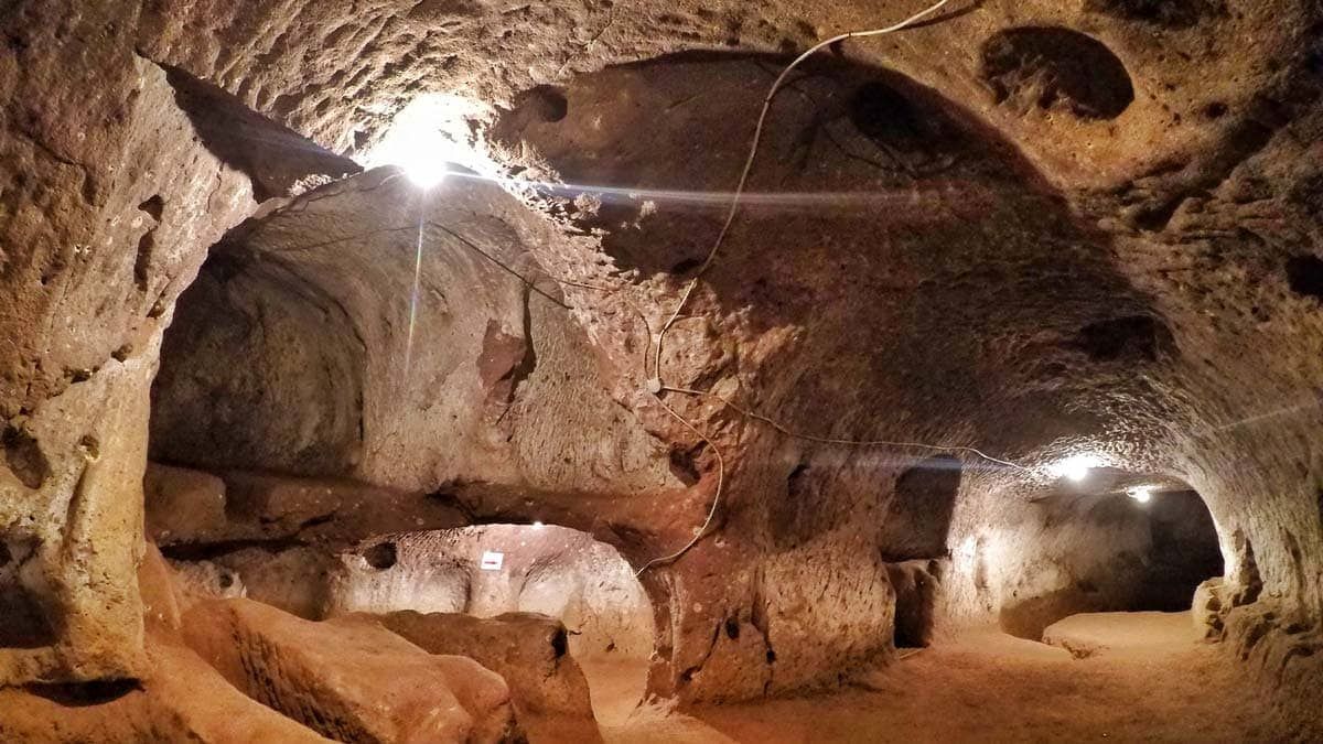 Ali Dağı'nın Altında Şehir Yatıyor! 3