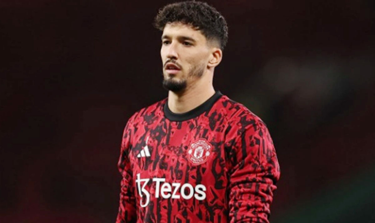 Altay Bayındır1