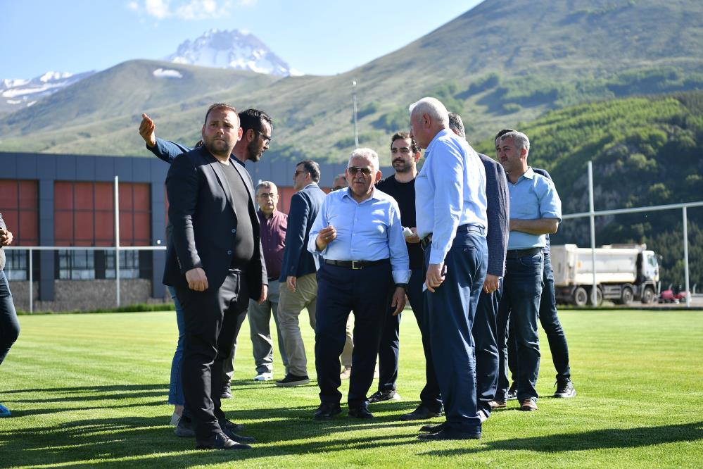 Erciyes Yüksek İrtifa Kamp Merkezi