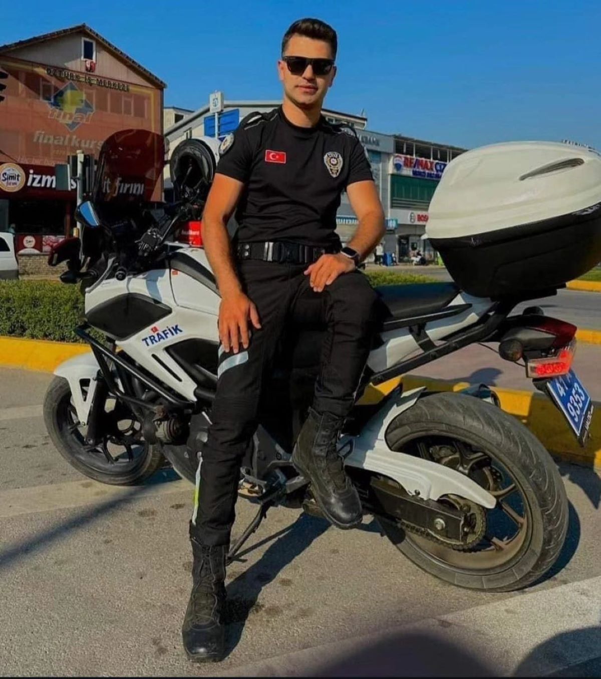 Feci Kaza Şehidin Var Türkiye! 2