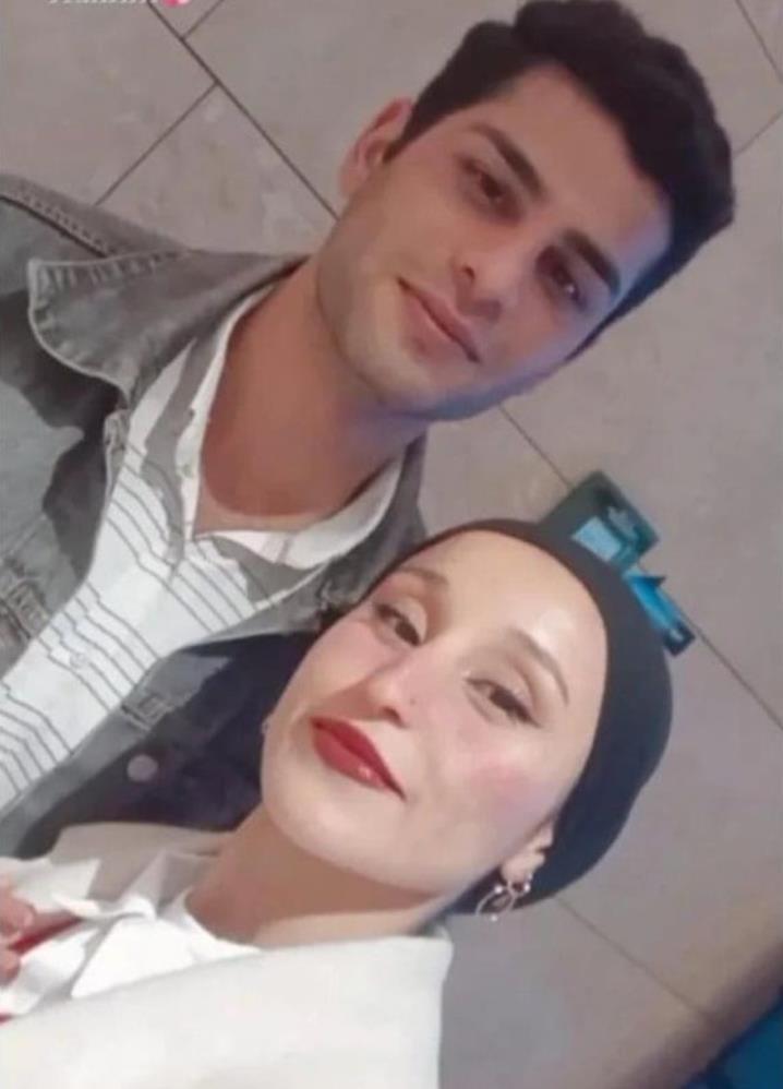 Fhyjı (1)