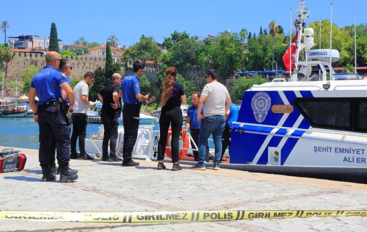 Kafası, Kolu Ve Bacağı Kesilmiş Ceset Bulundu! 2