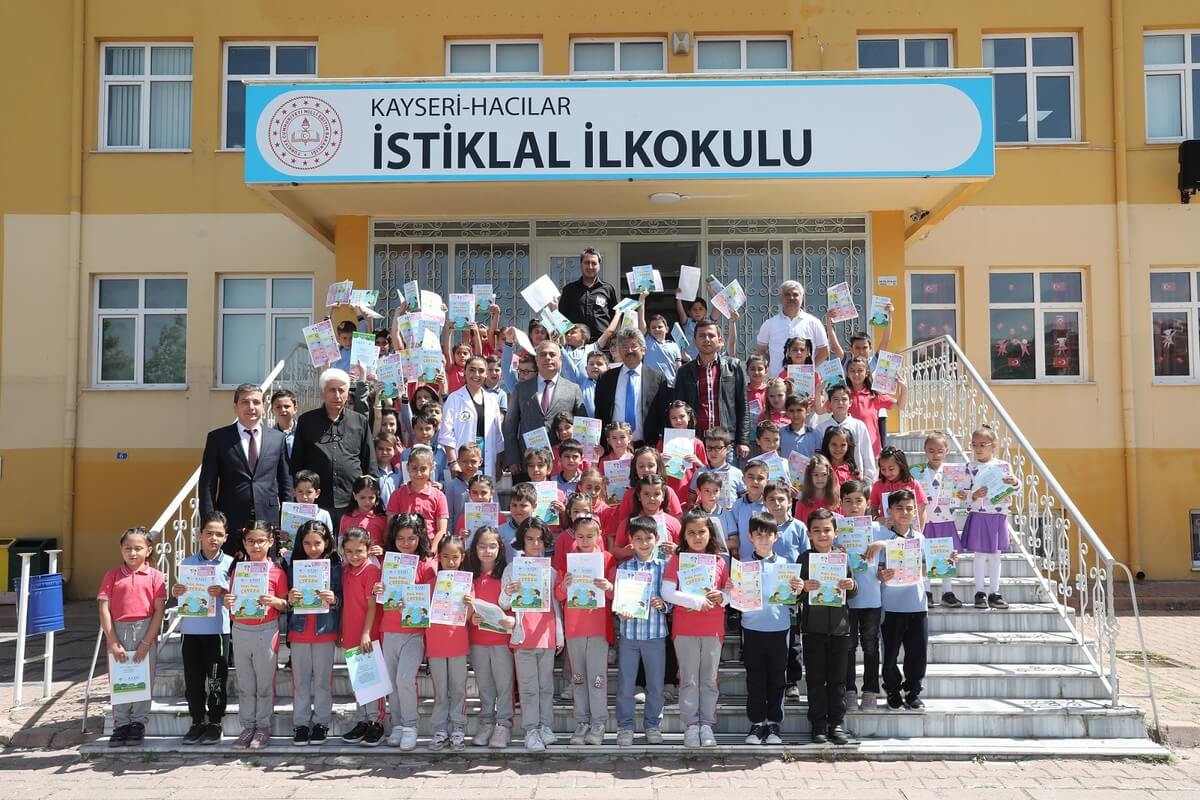 Kayseri’de Develi ve Hacılar'da Öğrencilere, ‘Su Tasarrufu ve Suyun Serüveni’ Anlatıldı